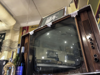 an old tv of the maker philco in the tavern barbadimos in piraeus