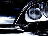 car headlight of an black citroen d2