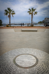 monument of the genocid of the greeks of pontus at the harbor pasalimani in piraeus